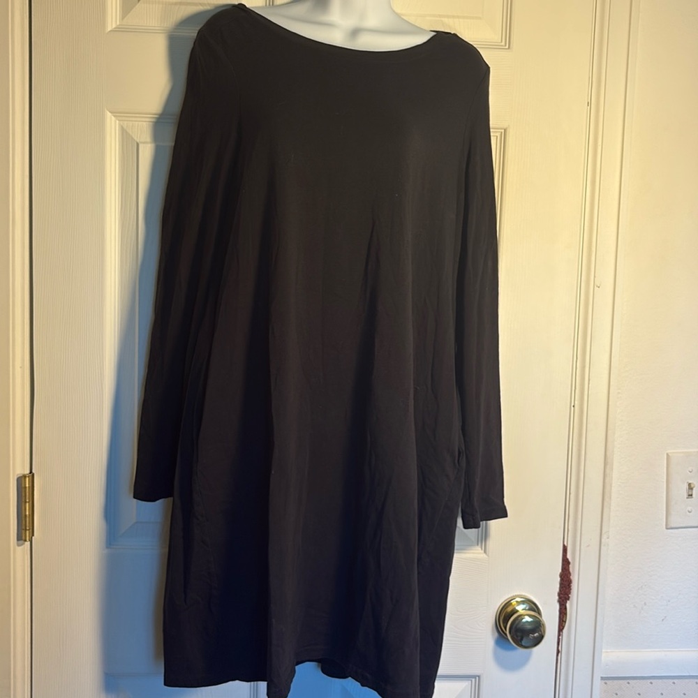 Women’s Medium Long Sleeve T-dress